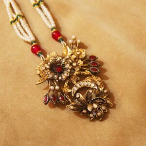 Antique Ruby Pendant Mala