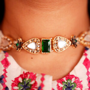 Square Emerald Choker Set